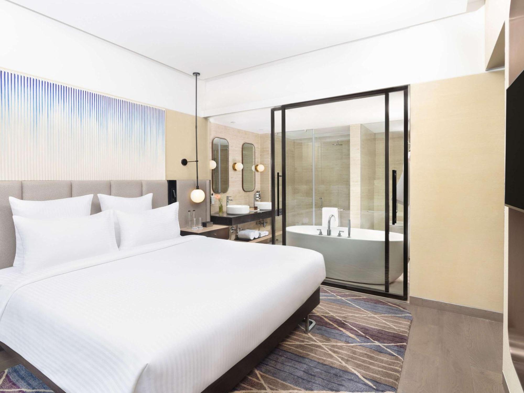 Novotel New Delhi City Centre Εξωτερικό φωτογραφία
