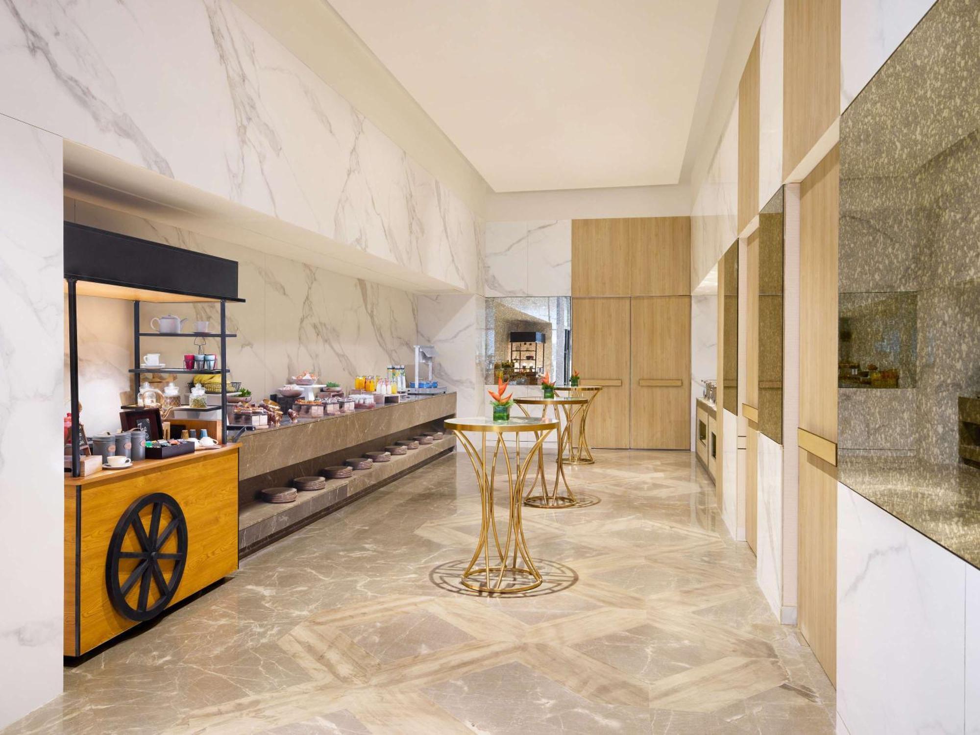 Novotel New Delhi City Centre Εξωτερικό φωτογραφία
