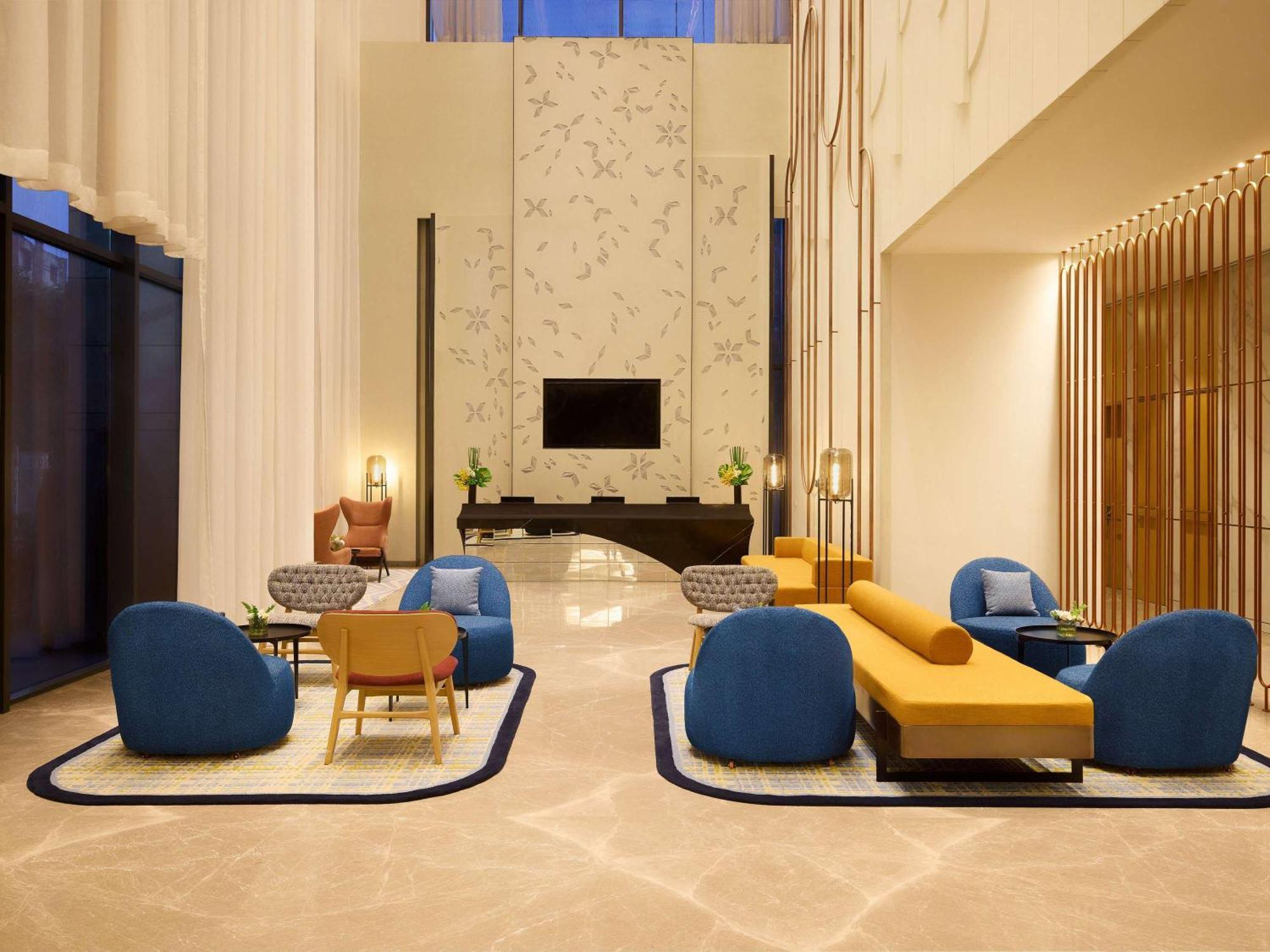 Novotel New Delhi City Centre Εξωτερικό φωτογραφία